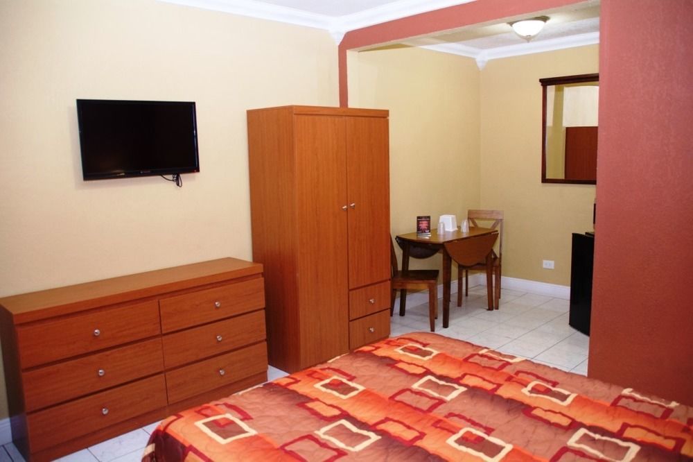Hialeah Executive Motel Майами-Спрингс Экстерьер фото